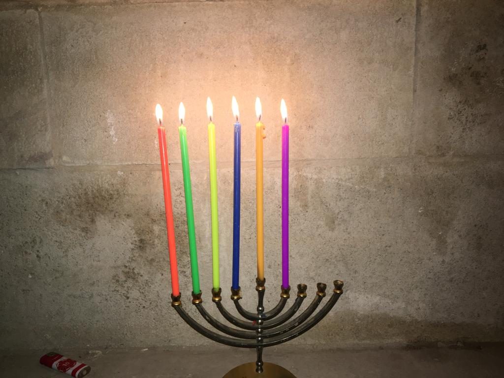 על הניסים ועל הנפלאות