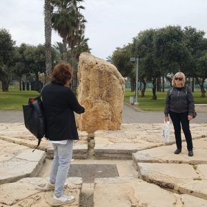 גן הזיכרון אבנים