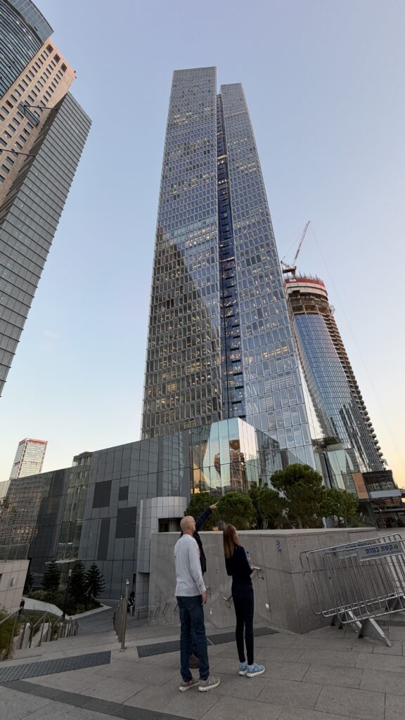 סיור מגדל עזריאלי שרונה